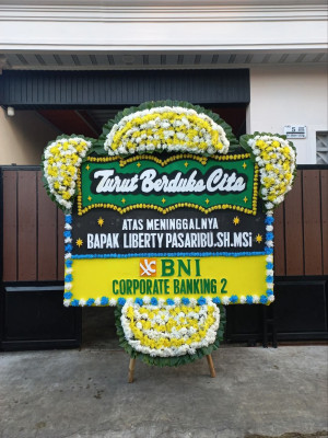 Papan Bunga Duka di Bener Kelipah