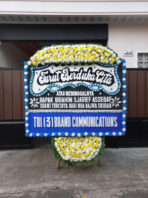 Papan Bunga Duka di Bener Kelipah